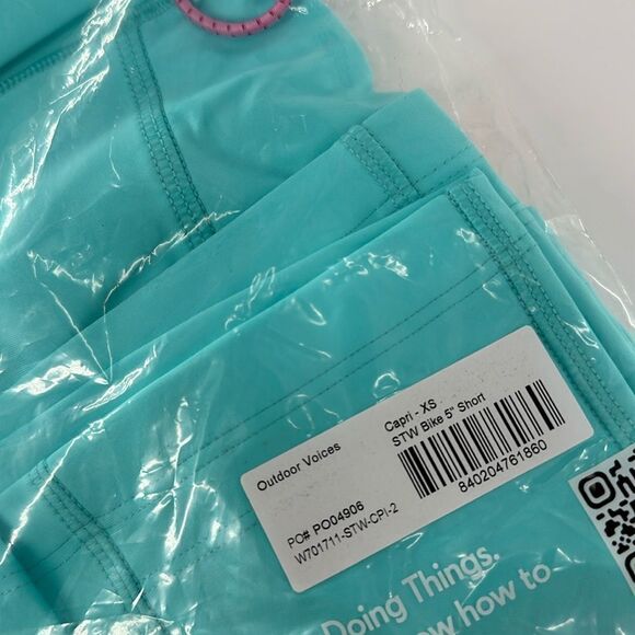 Outdoor Voices SplashKnit 5" UPF 50+ Short In Capri Size XS - Picture 3 of 10